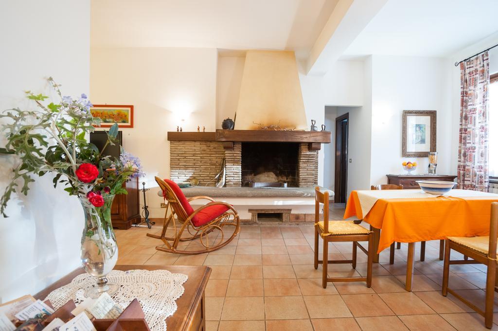 La Villa Di Lucia Viterbo Zimmer foto
