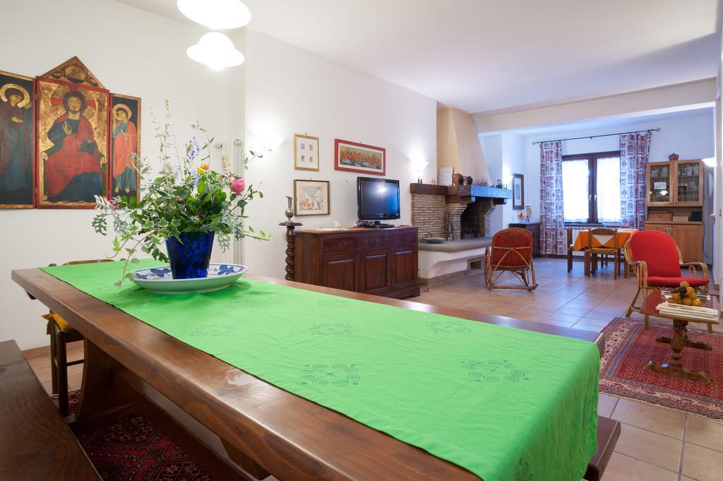 La Villa Di Lucia Viterbo Zimmer foto